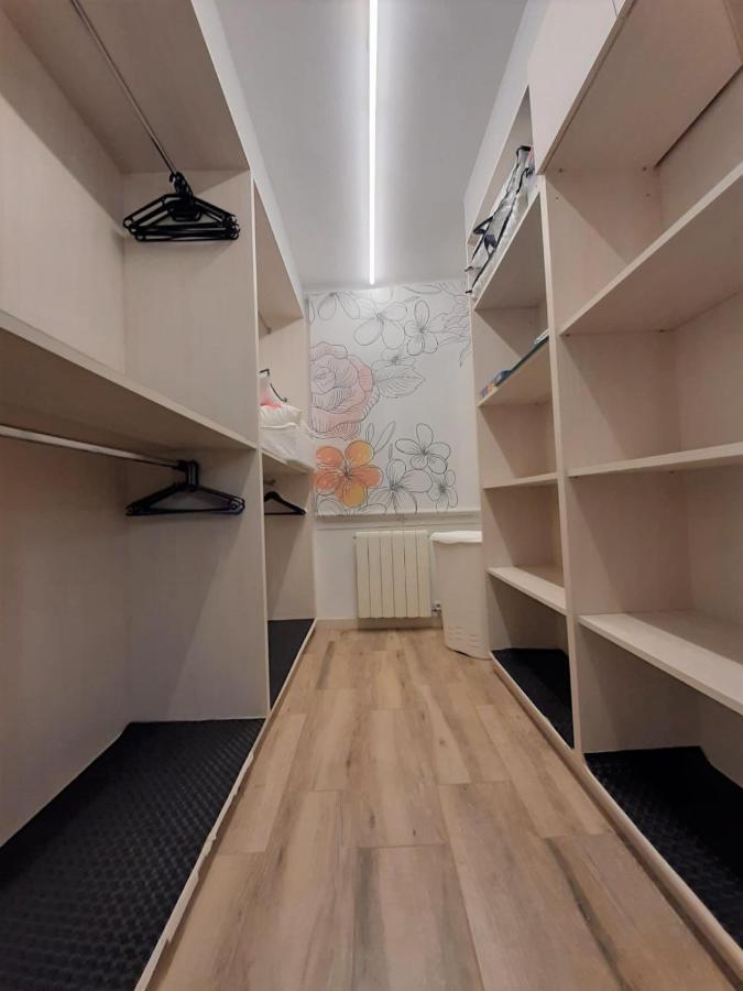 Apartamento Nuria フィゲラス エクステリア 写真