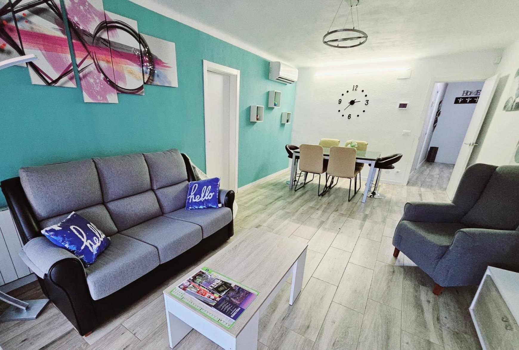 Apartamento Nuria フィゲラス エクステリア 写真